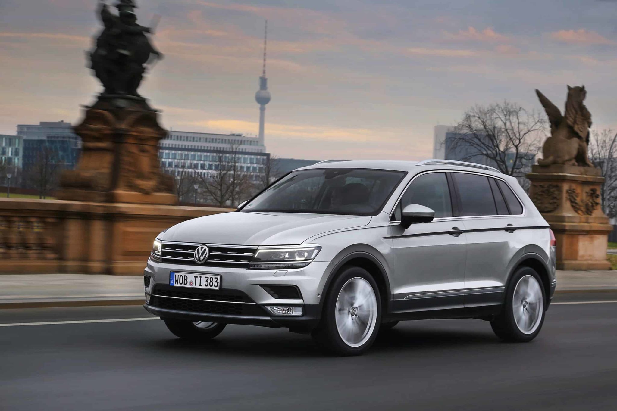 Volkswagen tiguan 1 поколение